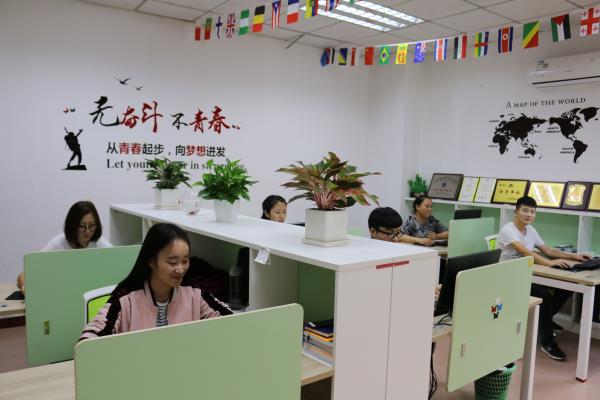 吹泡泡吸塑包装业务 吹泡泡吸塑包装业务